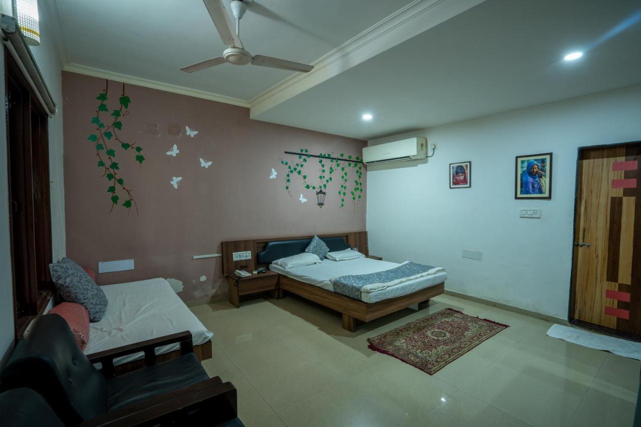 Vananchal Resort Jambughoda Екстер'єр фото